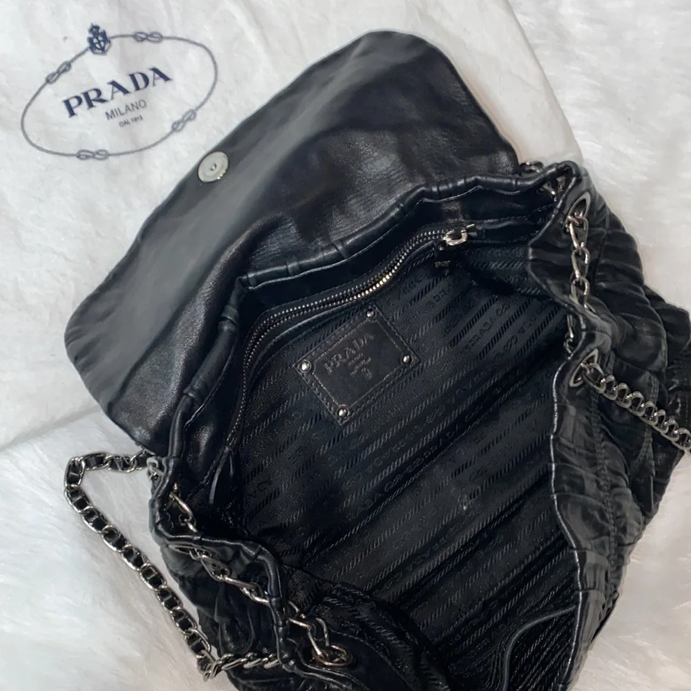 Prada Nappa Gaufre Chain - Picture 9 of 16